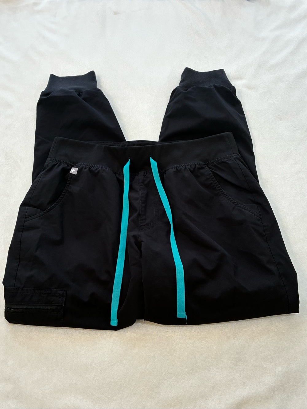 FIGS Zamora Jogger Scrub Pants Technical Womens Small Petite Black Knit Cuff